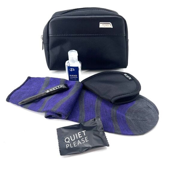 Tumi Delta Airlines First Class Toiletry Travel Amenity Kit - Picture 1 of 5